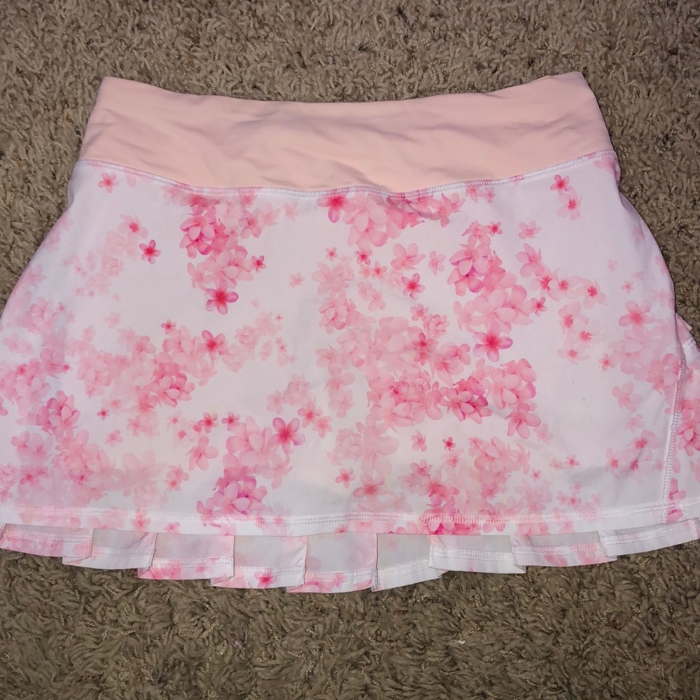Lululemon Pace Setter Floral Skirt